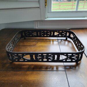Southern Living at Home Brown Iron Clairmont Casserole Dish Holder